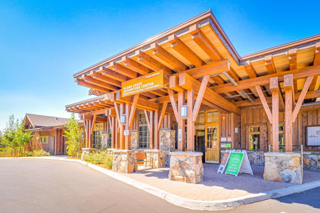 Вилла Little Pinecone Retreat Траки Экстерьер фото